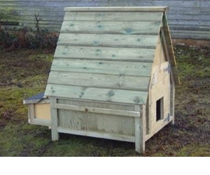 Swiss Chalet Chicken Houses
