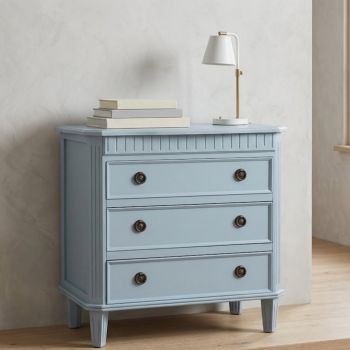 68cm 3 Drawer Chest of Drawers - L40 x W60 x H78 cm