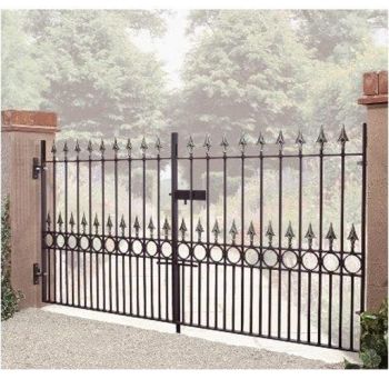 Balmoral Premium Range Spear Top Low Double Driveway Gate - Solid Steel - Fits Gap of 2438 mm x 1168 mm High - Primed