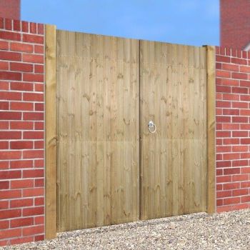 Carlton Tall Flat Top Double Driveway Gate - Pressure Treated Scandinavian Redwood - W1500 x H1800 mm