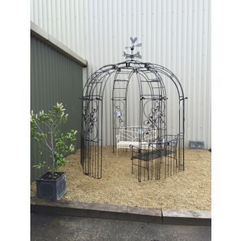 Imperial Trad - 6 Sided & Panels (Inc. ground Spikes) Garden Feature - Solid Steel - L243.8 x W243.8 x H259.1 cm - Black