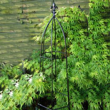 Gothic 6Ft Obelisk - Garden Plant Support - Solid Steel - L40.6 x W40.6 x H182.9 cm - Powder Coated Black