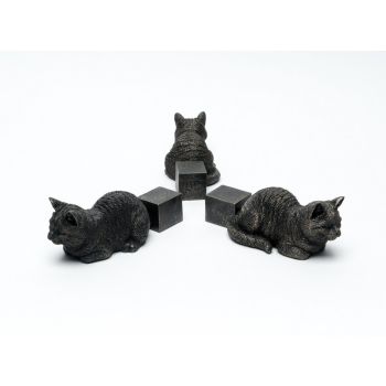 Sleeping Cat Stretching Out Plant Pot Feet - Set of 3 - L12.5 x W5.5 x H4.5 cm