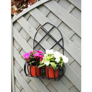 Gothic Wall Planter - Solid Steel - L19.1 x W35.6 x H53.3 cm - Powder Coated Black